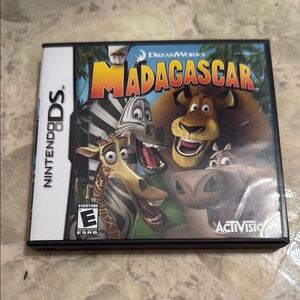 2005 Madagascar Nintendo DS Video Game by Dreamworks
